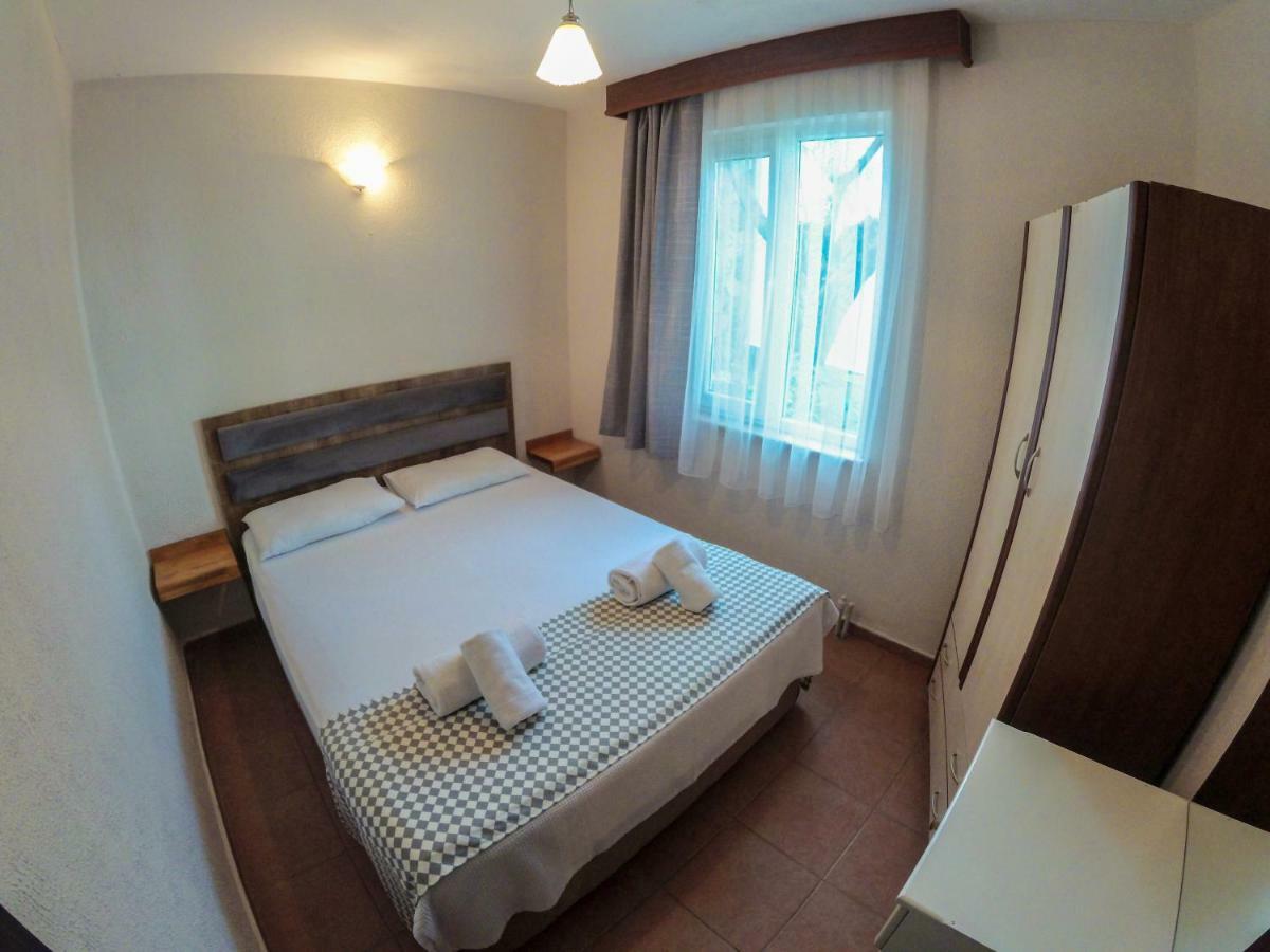 Ergul Motel Küçükkuyu Exteriér fotografie