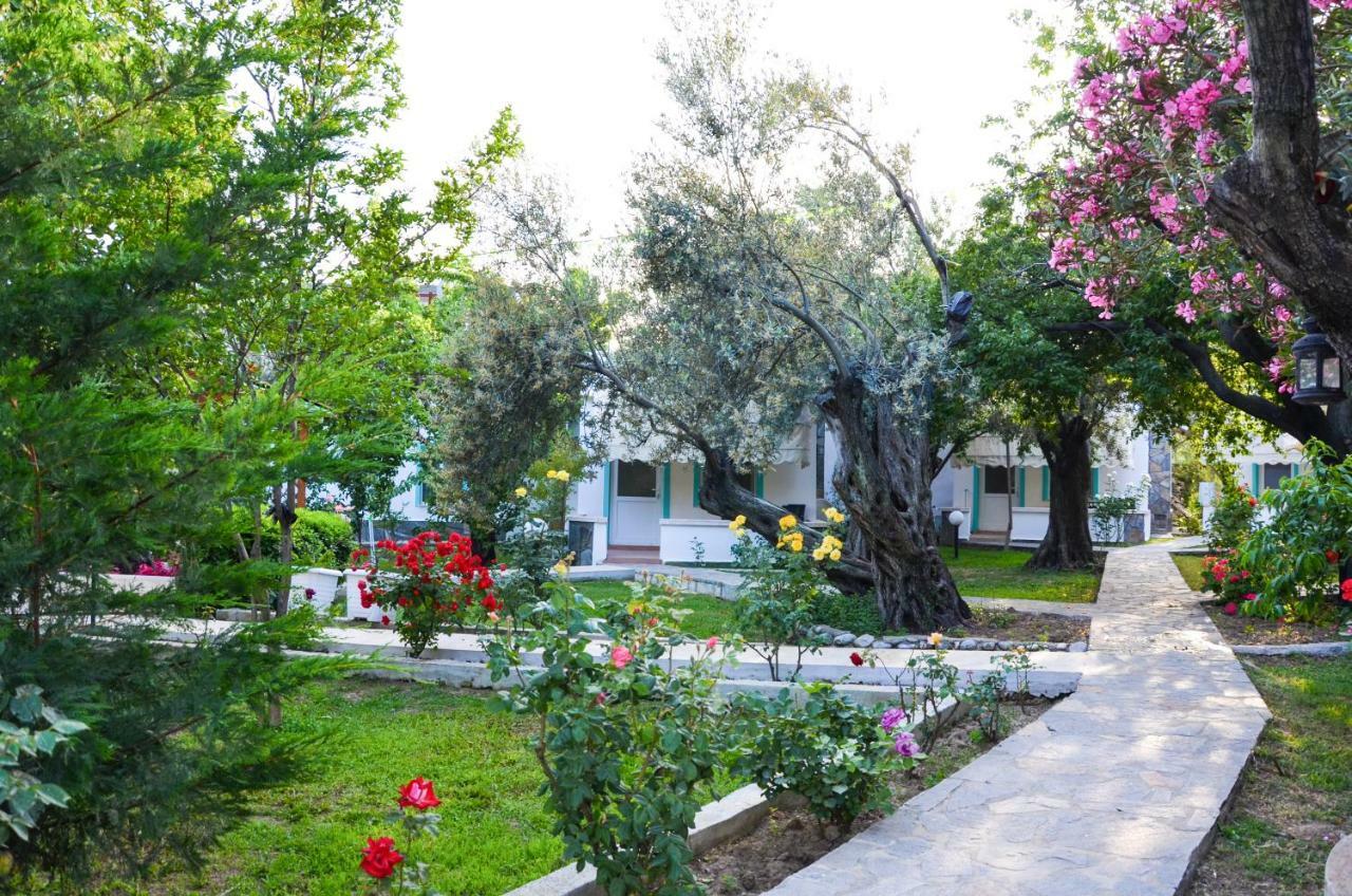 Ergul Motel Küçükkuyu Exteriér fotografie