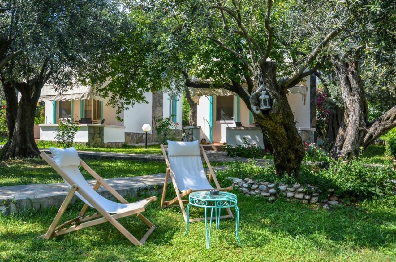 Ergul Motel Küçükkuyu Exteriér fotografie